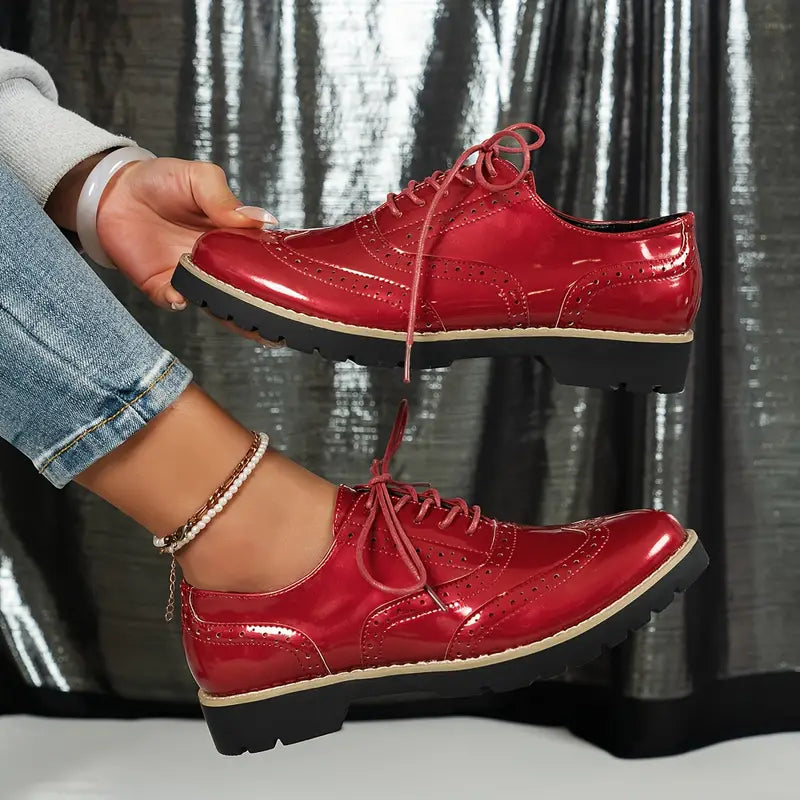 Ninette – Chaussures en cuir brillantes