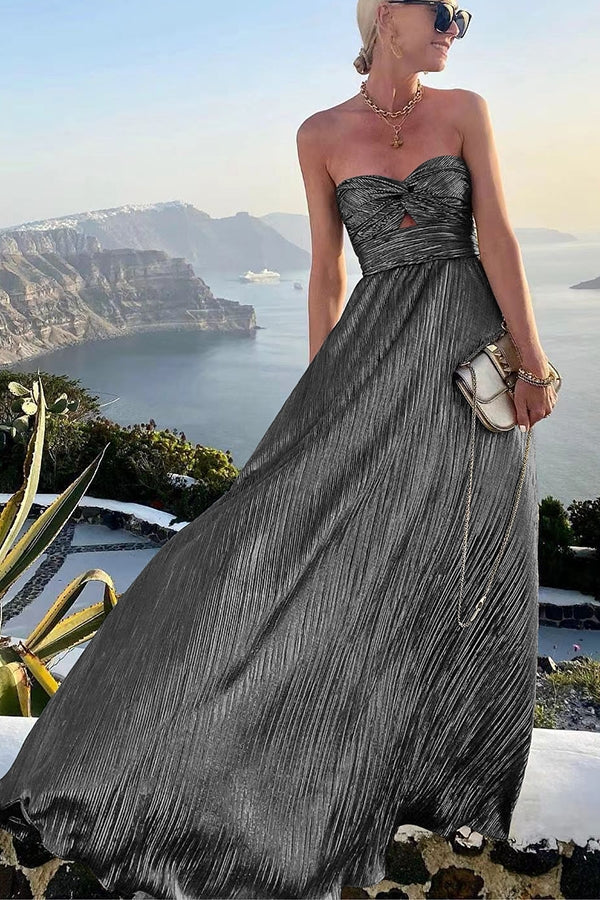 Chloé | Robe élégante et brillante aux épaules dénudées