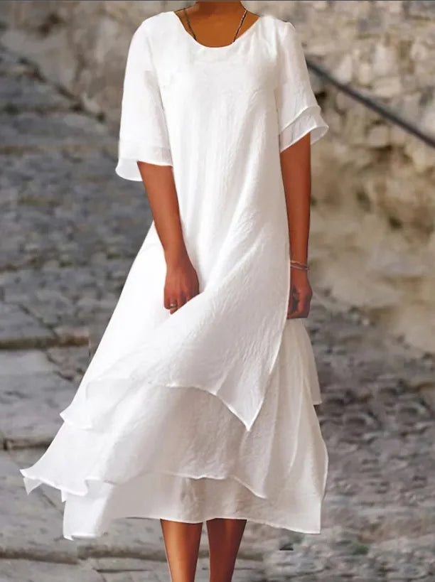 Avianna - Robe à double couche fendue à manches courtes et col rond