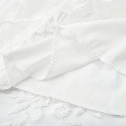 Bellona – Mini-robe élégante en dentelle