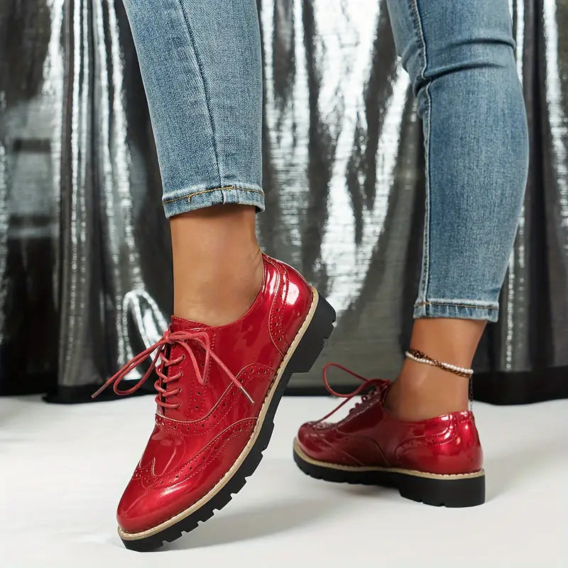 Ninette – Chaussures en cuir brillantes