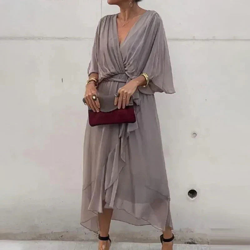 Amanda - Robe élégante avec décolleté en V