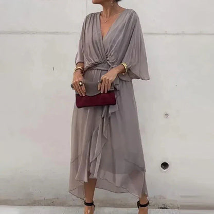 Amanda - Robe élégante avec décolleté en V